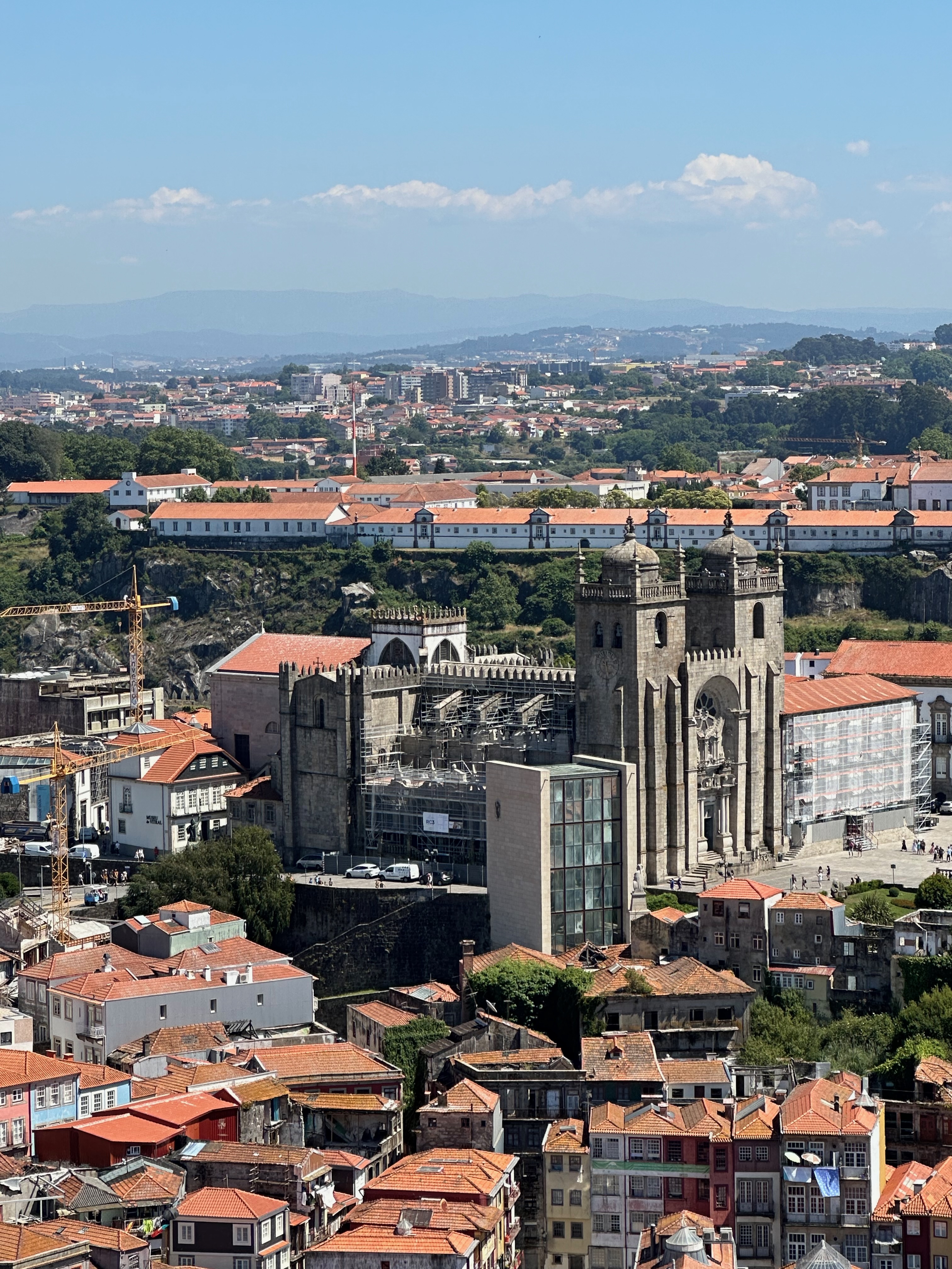 Porto atmosphere article cover