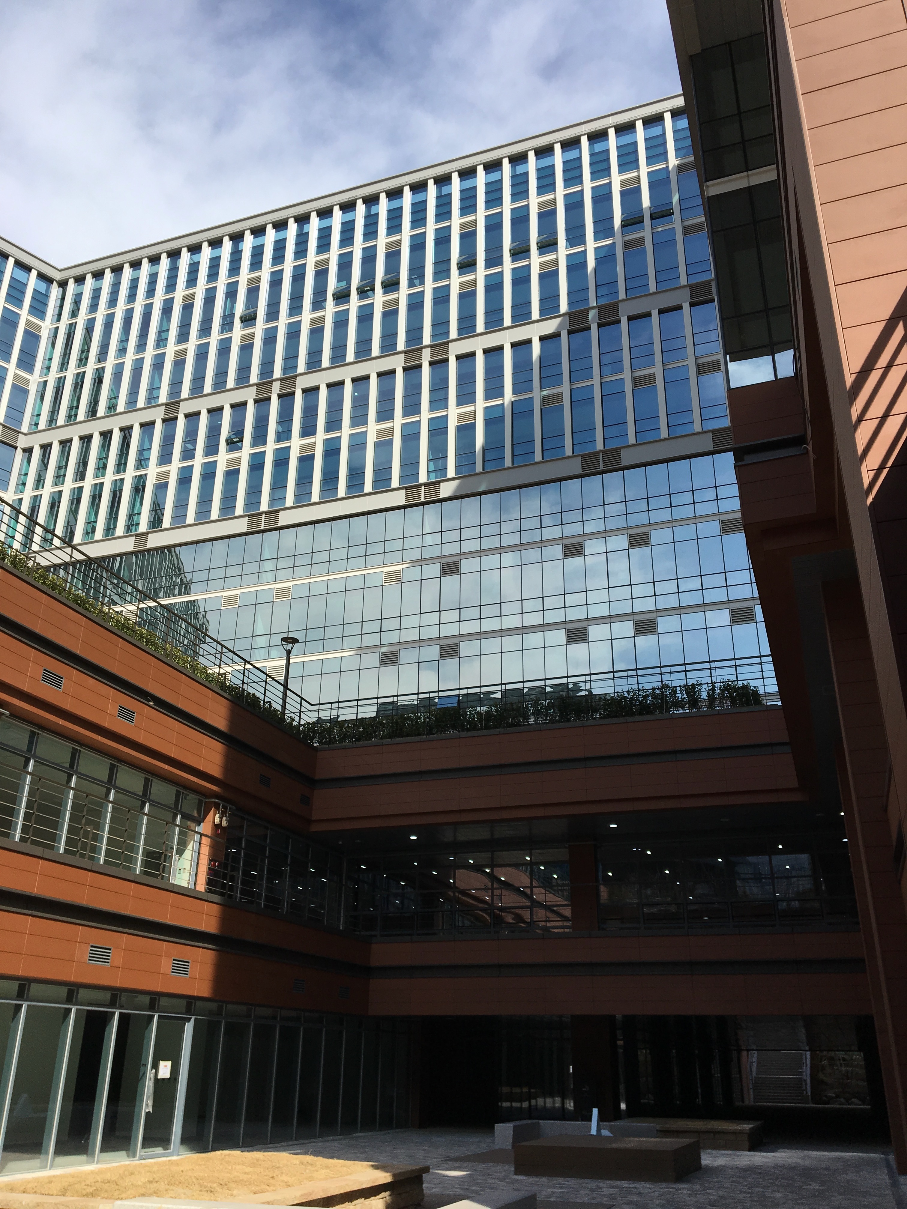 Interior lobby view of the Pangyo 2nd Techno Valley Enterprise Growth Support Center
